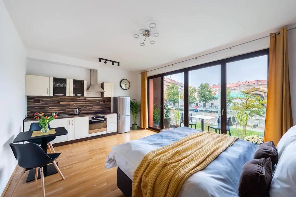 Apartment W/ Free Garage Parking Prag Exterior foto